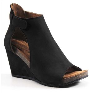 Beautiful Diba True New Year Leather Wedge